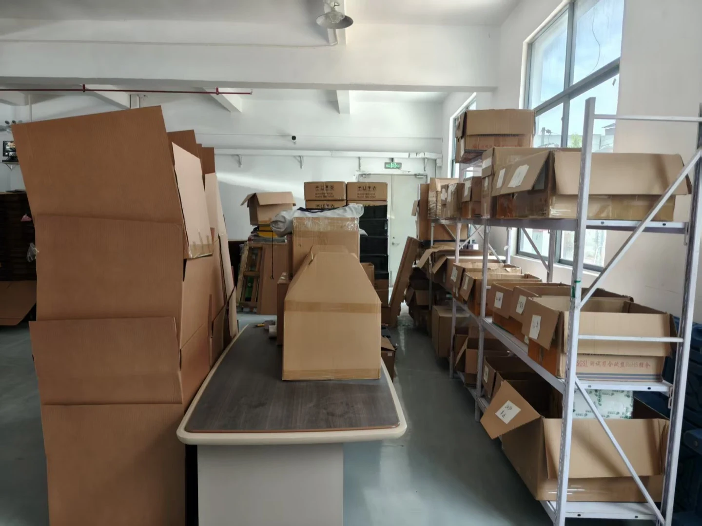 Parcel sorting and packing area